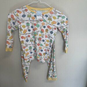 Bella bliss unisex Birthday bunny print pajama set size 6